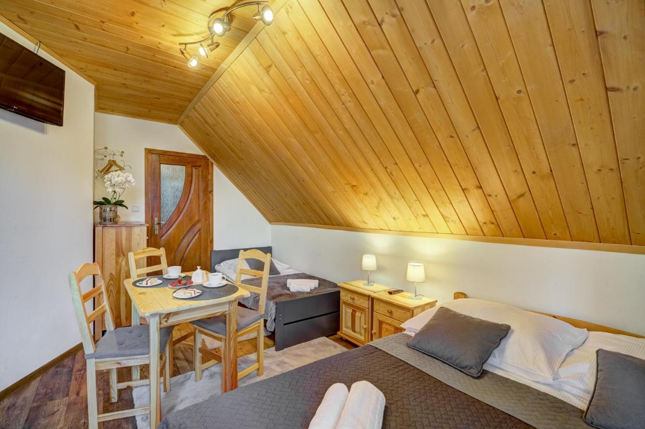Apartamenty Szwarcowa ティリチ エクステリア 写真